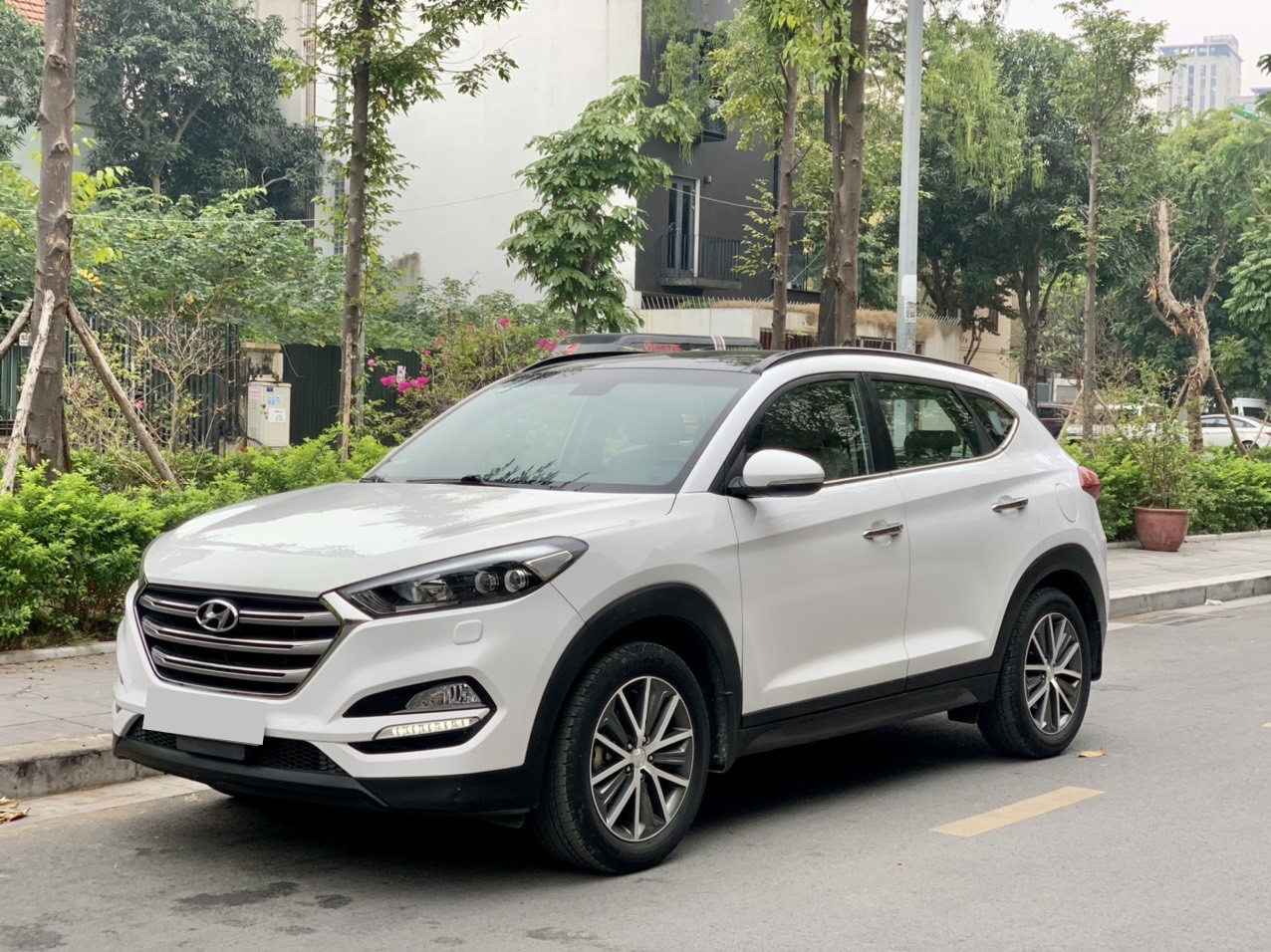 Xe Hyundai Tucson 2015 kiểu dáng sang trọng  Ô TÔ GIẢI PHÓNG